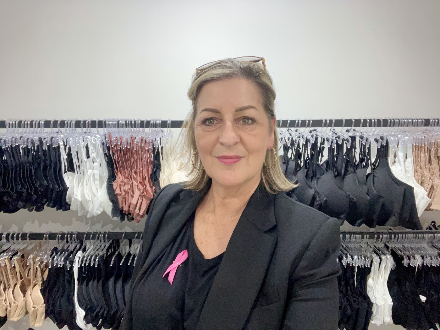 INTIMO Lingerie & Livewear